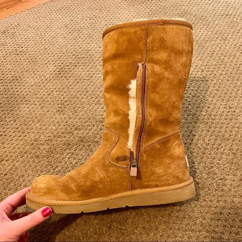 Women’s Tan Hard-Toe Ugg Boots Size 8 - Picture 4 of 12